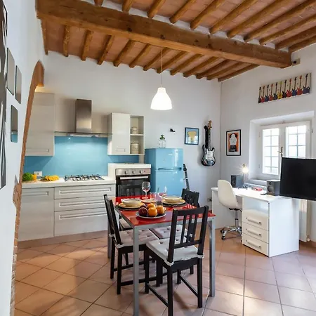 Cisanello Rock With Patio And Barbecue *